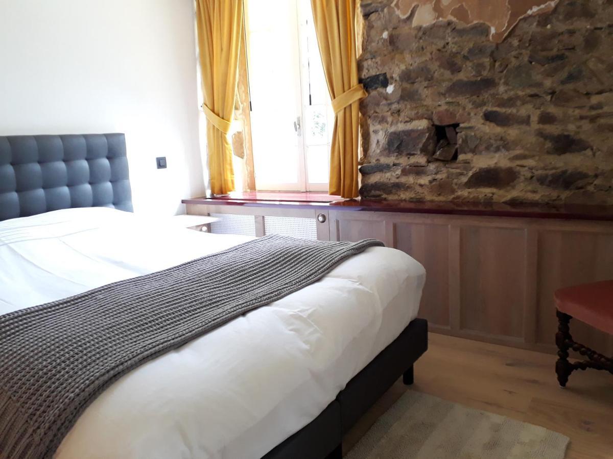 Le Vieux Moulin Bed & Breakfast Goudelin Luaran gambar