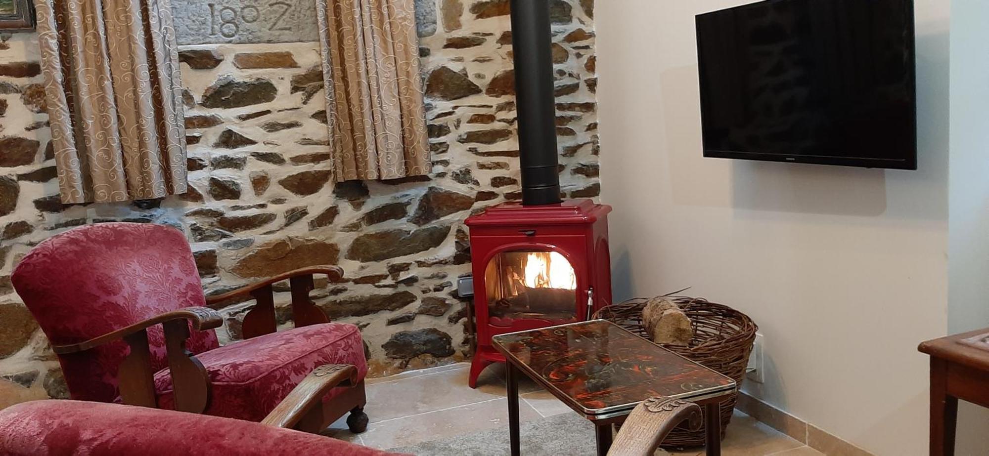 Le Vieux Moulin Bed & Breakfast Goudelin Bilik gambar